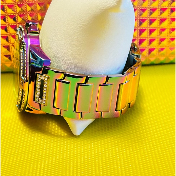 Guess Iridescent unisex  Watch - Picture 10 of 11
